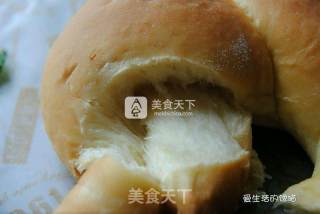 #aca烤明星大赛# Egg Yolk Twist Bread recipe