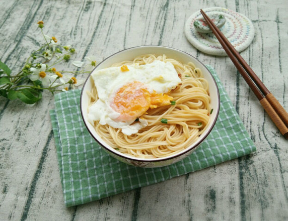 Lazy Version of Breakfast Egg Noodles-eggs with Real Eggs recipe