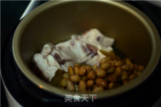 【peanut Trotter Soup】 recipe