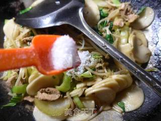 Stir-fried Rice Cake with Vegetables recipe