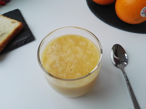 Rock Sugar Orange Banana Juice recipe