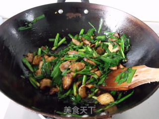 Stir-fried Pork with Leek recipe