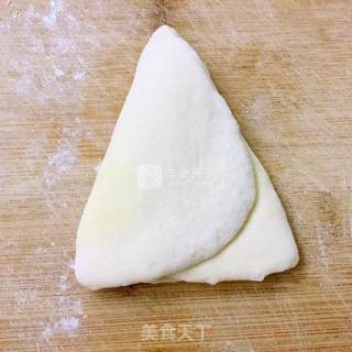 #aca烤明星大赛# Uniquely Shaped Coconut Bread with Leaves recipe