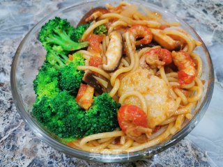 Spaghetti with Tomato Crawfish recipe