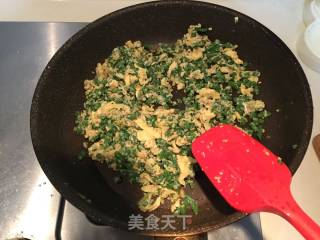 Fragrant Fried Eggs and Beans recipe