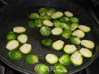 Small Cabbage in Oyster Sauce recipe