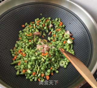 "noodles" Marinated Beans and Meat Over Water recipe