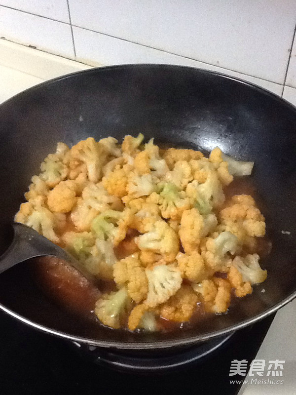 Cauliflower in Tomato Sauce recipe