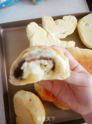 Make A Variety of Creative Breads with Basic Bread Troupes-winning Works of Lezhong Colorful Summer Baking Competition recipe