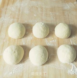 Creative Waterless Patterned Bread recipe