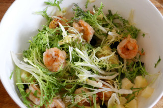 Blueberry Shrimp Salad recipe