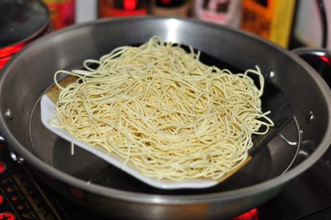 Braised Noodles with Radish recipe