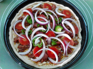 Sauce Beef Pizza recipe