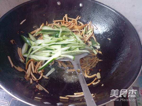 Cucumber Fried Bean Curd recipe