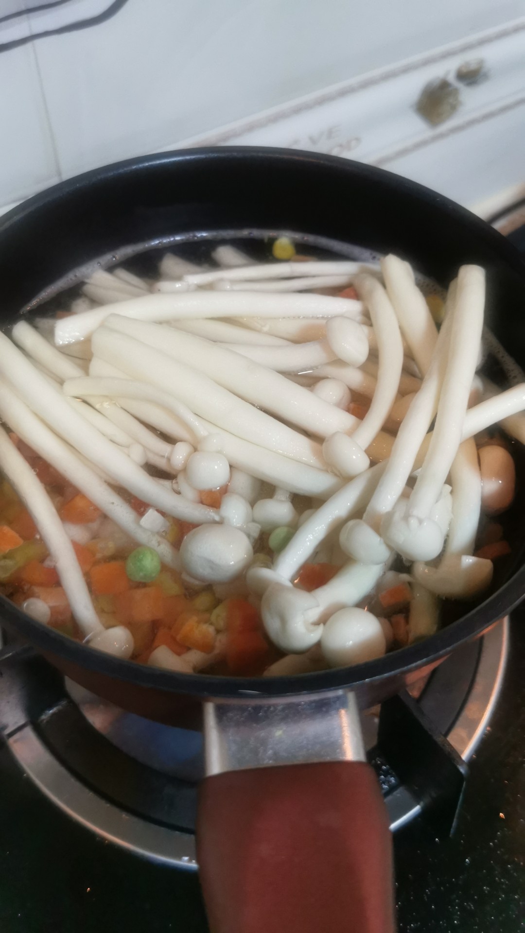 Seasonal Vegetable White Jade Mushroom recipe