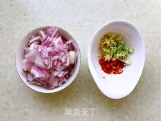 Minced Pork with Leek Over The Water recipe