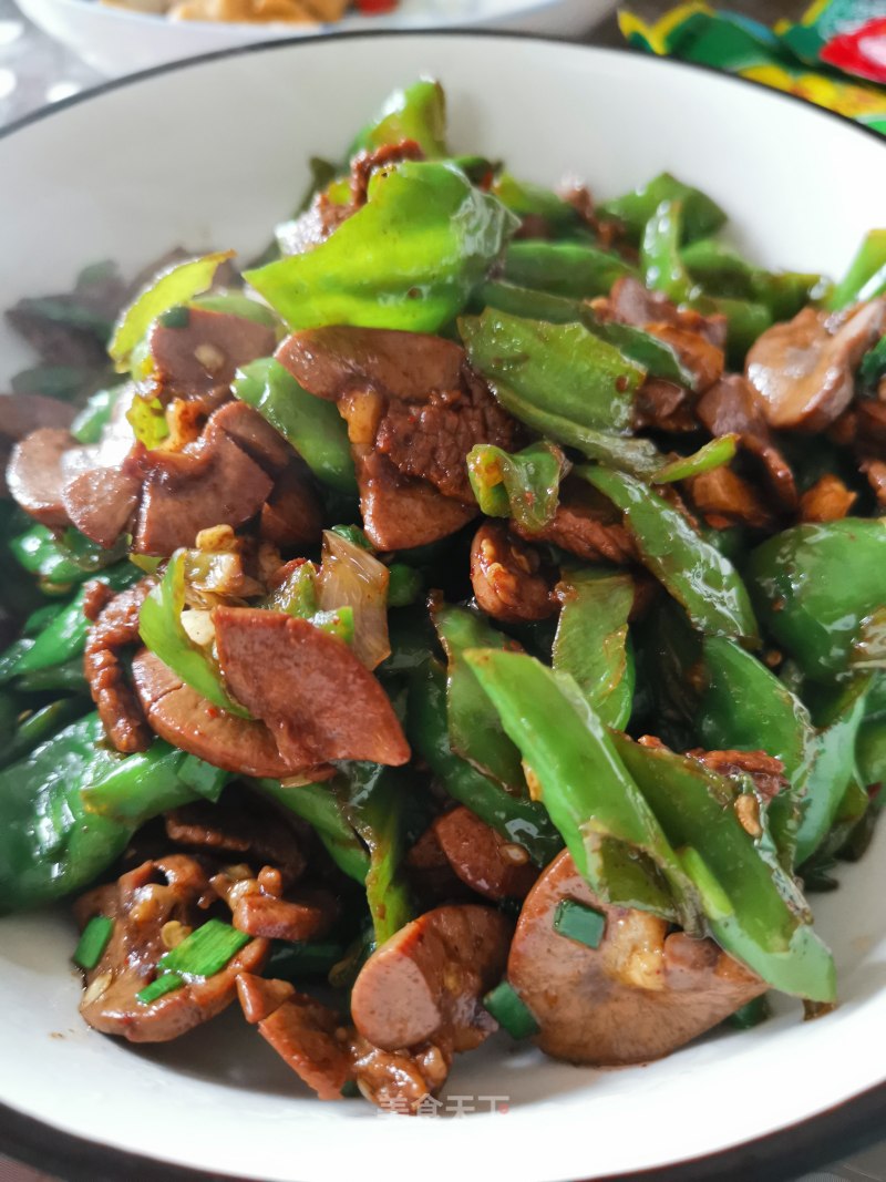 Stir-fried Beef with Pork Loin recipe