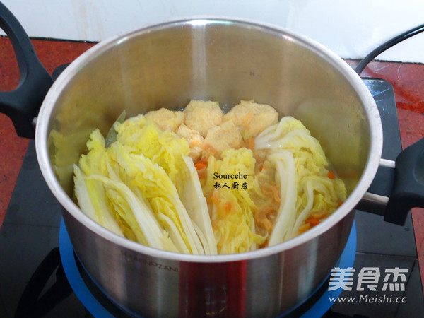 Dried Scallop Soup with Baby Cabbage recipe