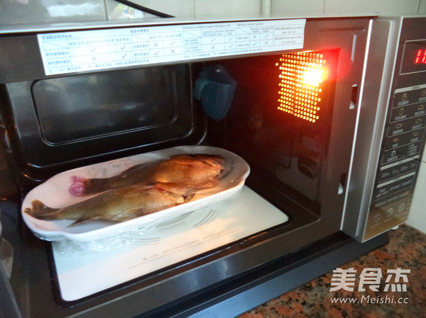 Microwave Version Steamed Sunfish recipe