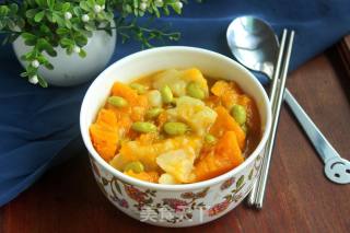 Pumpkin Edamame Soup recipe