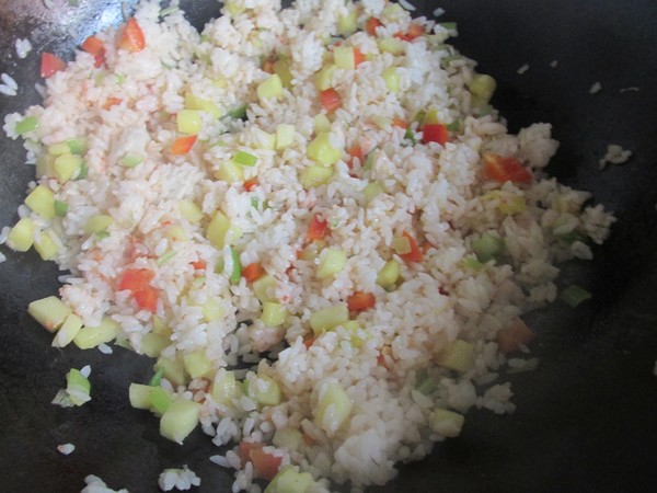 Fresh Sweet Pineapple Rice recipe