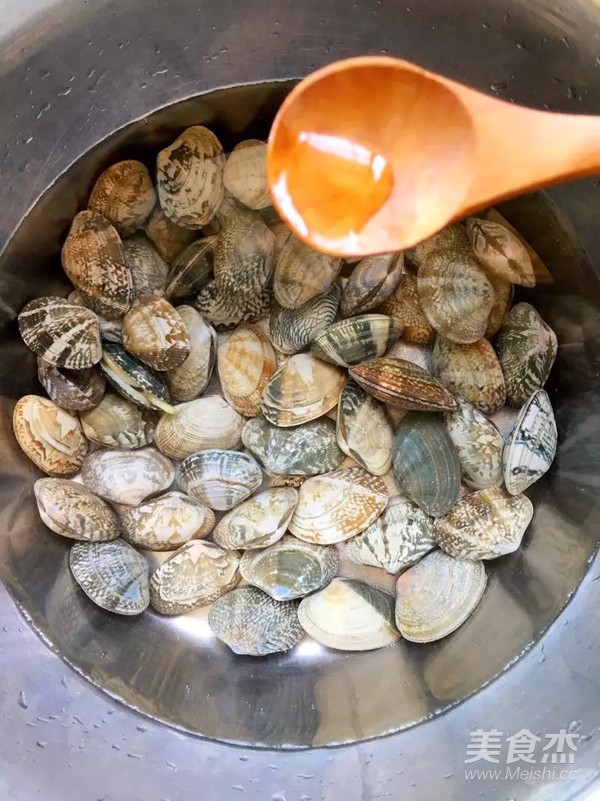Spicy Fried Clams recipe