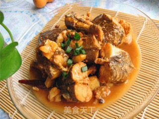 Braised Fish with Garlic recipe