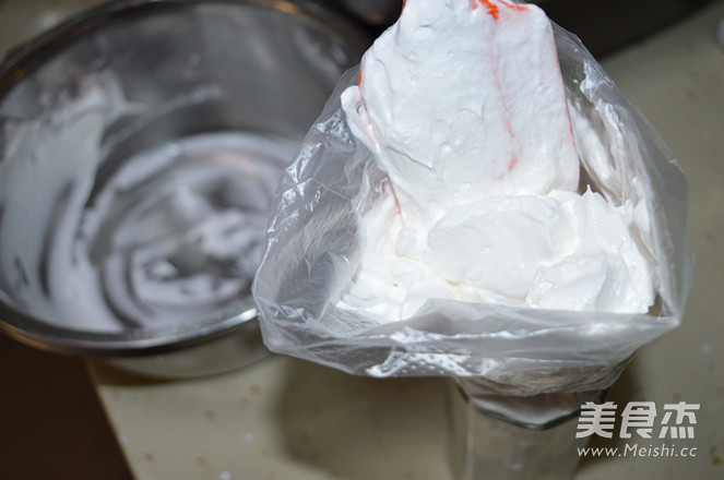 Meringue-meet The Authentic Taste recipe