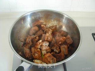 Pressure Cooker Potato Stewed Pork Ribs recipe