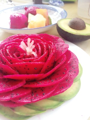 Dragon Fruit Flowers, Beautiful Fruit on A Plate recipe