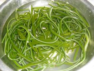 Seaweed Mixed with Carrot and Kelp recipe