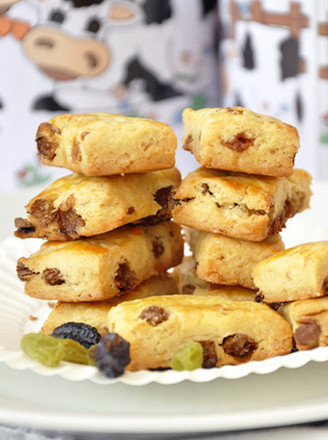 Raisin Souffle Biscuits recipe