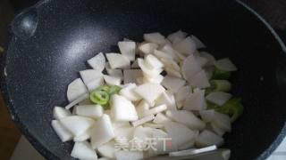 Stewed Vermicelli with Radish Balls recipe