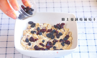 Dried Fruit Oatmeal and Lotus Root Flour Cake recipe