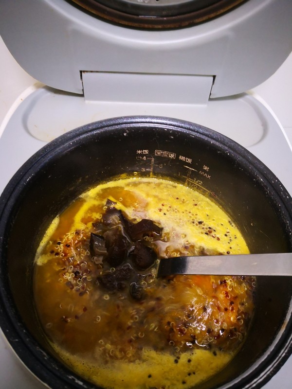 Tricolor Quinoa and Broccoli Porridge recipe