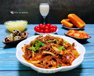Stir-fried Niu Baiye with Onion#food Trimmings to Make A Big Meal# recipe