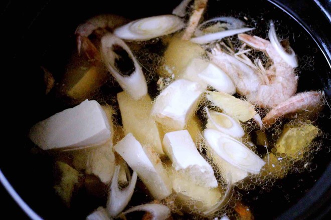 Seafood Sukiyaki recipe