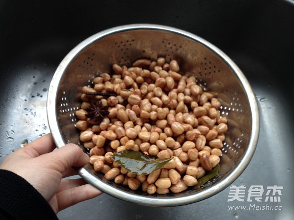 Sichuan Alcoholic Peanuts recipe