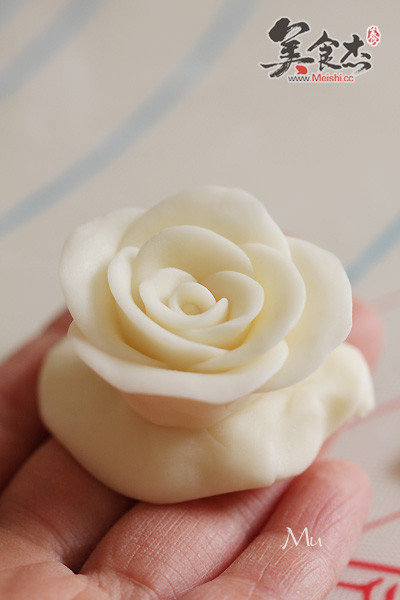 White Chocolate Rose recipe