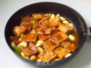 Braised Tofu with Fish Belly recipe