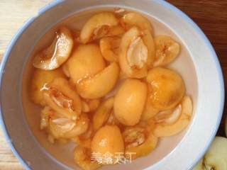 Resolving Phlegm and Relieving Cough--loquat Apple Sauce recipe