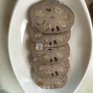 Sweet Glutinous Rice Lotus Root recipe
