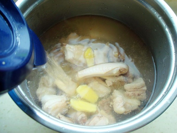 Crab Mushroom Stewed Chicken recipe
