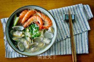 Seafood Noodles recipe