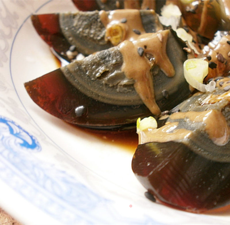 Sesame Preserved Eggs recipe