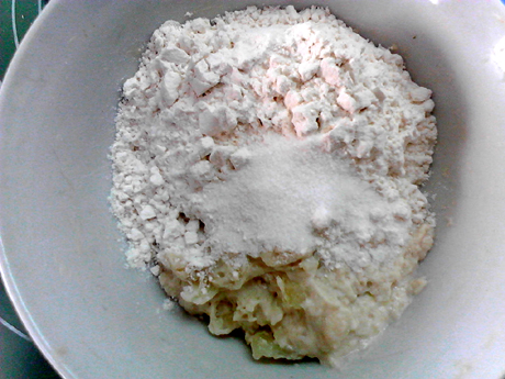 Natural Fermented Potato Cheese Chive Bread recipe