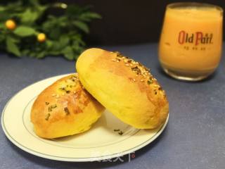 Pork Floss Carrot Buns recipe