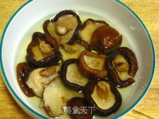 Stir-fried Shrimps with Mushrooms recipe