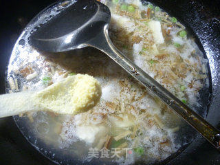 Tofu Soup with Green Peas and Enoki Mushroom recipe