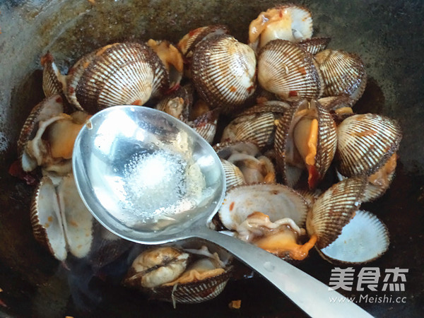 Spicy Clams recipe